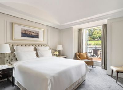 The Langham Sydney Luxury Hotel One Bedroom Suite Bedroom